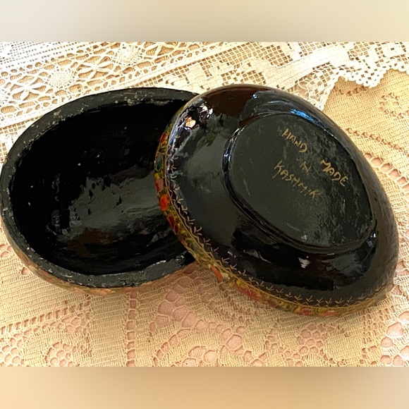 Kasmiri “Easter” Egg Handmade 5” Gold/Beautiful Colors One-of-A-Kind All Season - Picture 7 of 10